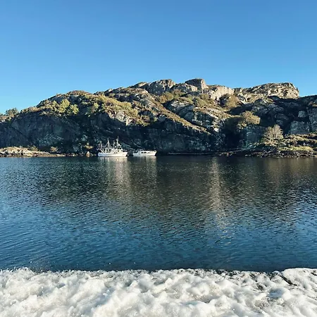 Brosme By Interhome Nyaraló